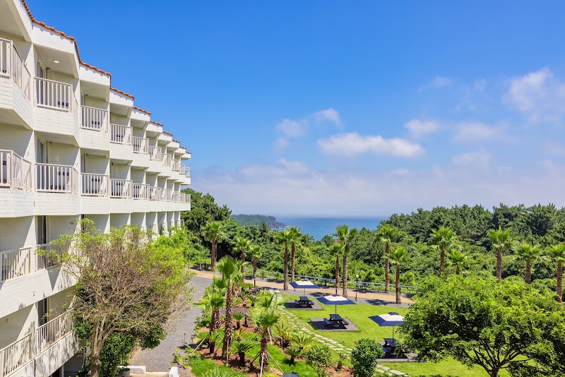 Kensington Resort Jeju Jungmun