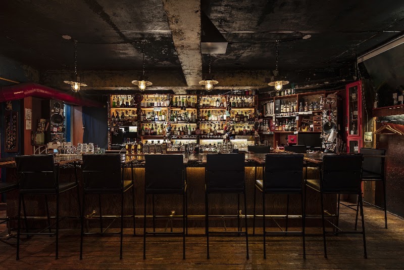Sangsuri Acorn Bar
